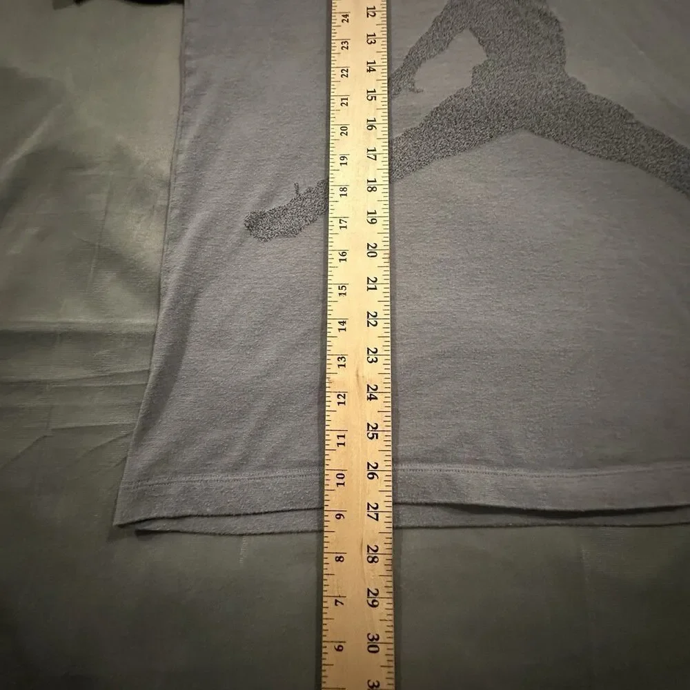 Jordan 3 Cement Jumpman Shirt Mens Large Gray Elephant Print Logo 689013-065